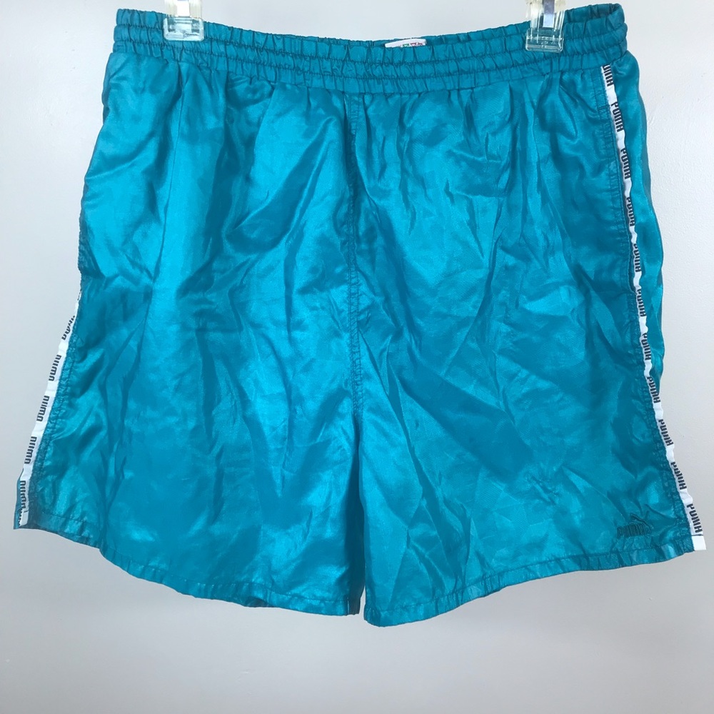 Puma logo light blue running shorts 80s pockets m